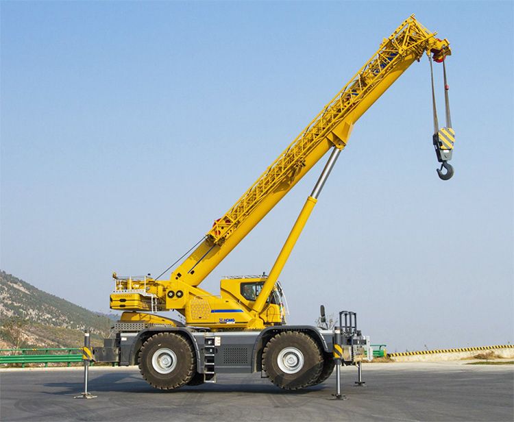 XCMG Official XCR70 E Rough Terrain Crane 70 Ton Mobile Crane For Sale