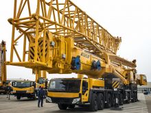 XCMG XCA275_U  275 Ton Overhead All Terrain Crane