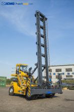 XCMG 9 Ton Empty Container Handler Model XCH908K2 Machine For Sale