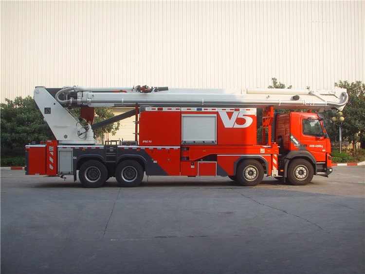 TRUCKS & FIRE ENGINE, Volvo FMX 500 8x4 62 m /Rosenbauer