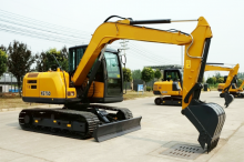 XCMG 7 ton excavator XE75D china mini hydraulic crawler excavator construction equipment price