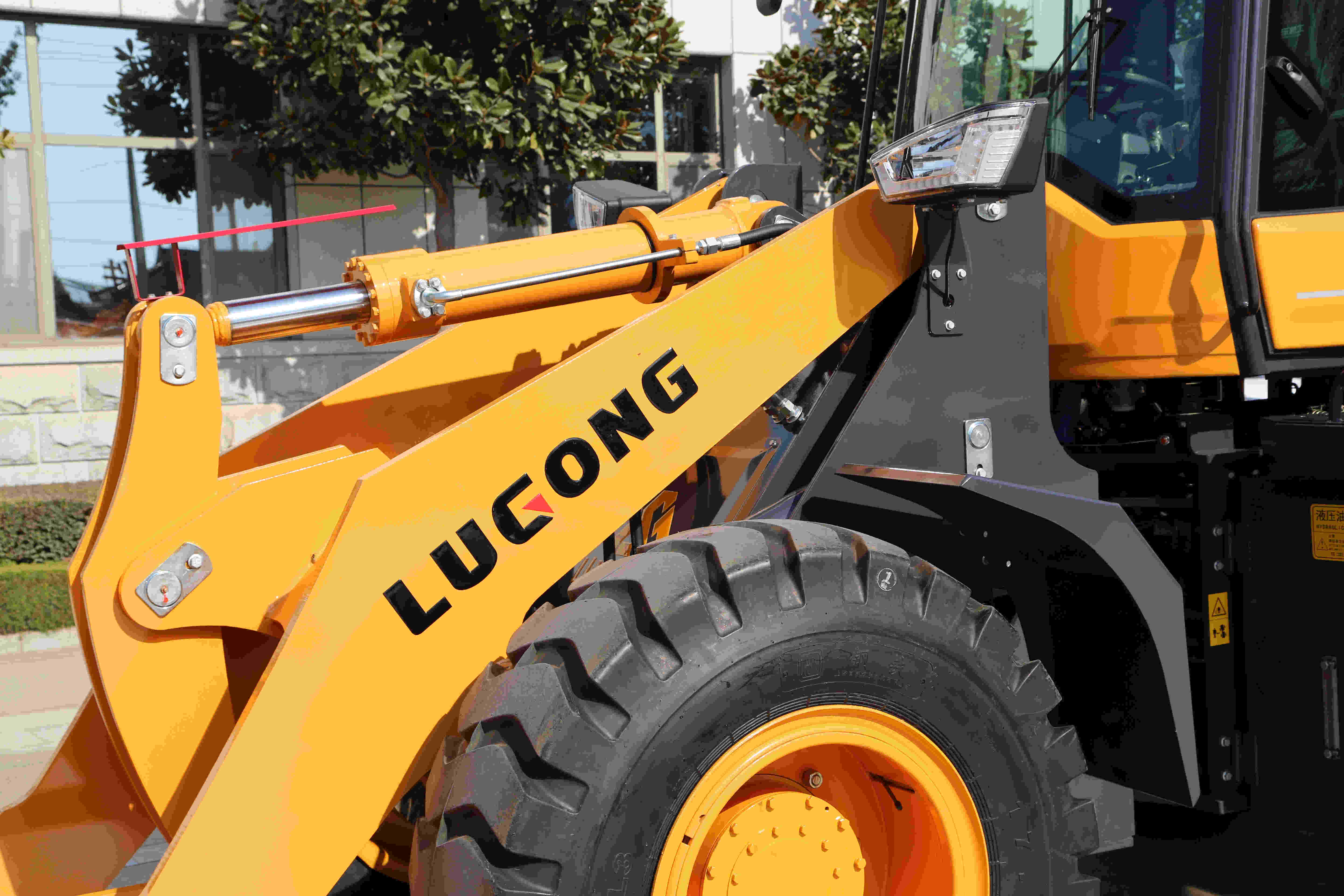 Lugong Lg Small Wheel Loader For Agriculture For Sale Machmall