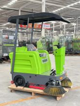 Three Brush YX-12A floor sweeper scrubber street cleaning equipment