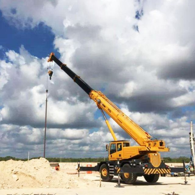 XCMG Official RT60A Rough Terrain Crane for sale