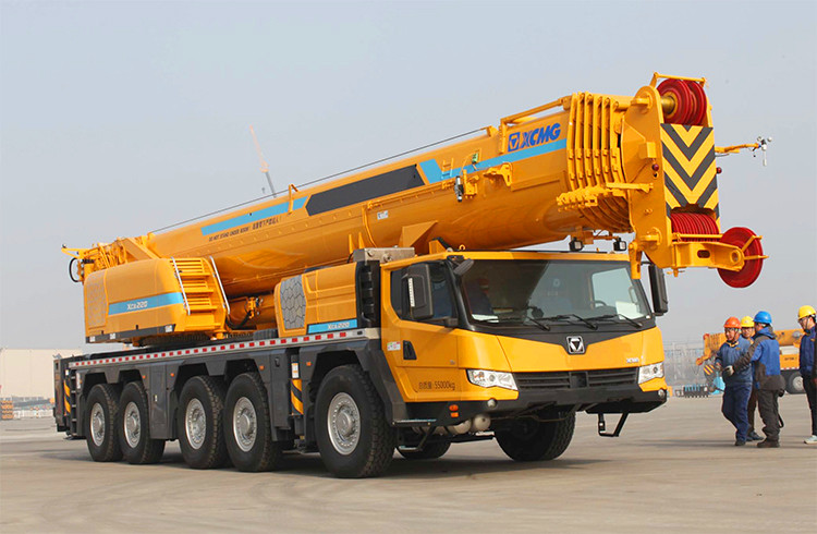 XCMG Official 200 ton truck crane XCT220 China big mobile lifting ...