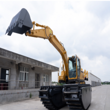 RIVER-150 Amphibious excavator