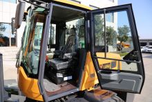 LUGONG LG938 Compact Wheel Loader Of High Quality For Sale For Multiple Use