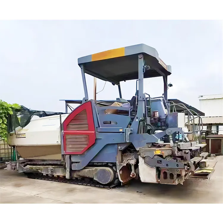 DYNAPAC F3030 Used Asphalt Paver For Sale