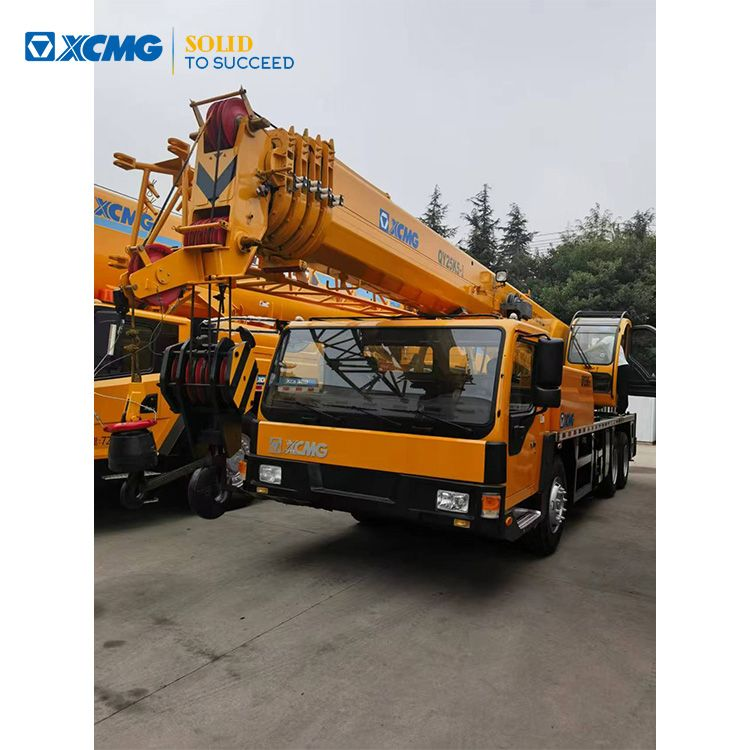 XCMG Official 2013 Year 25 Ton Used Mobile Crane QY25KD Good Price