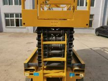 XCMG Official Second-hand Self Propelled Scissor Lift GTJZ1212 Price for Sale