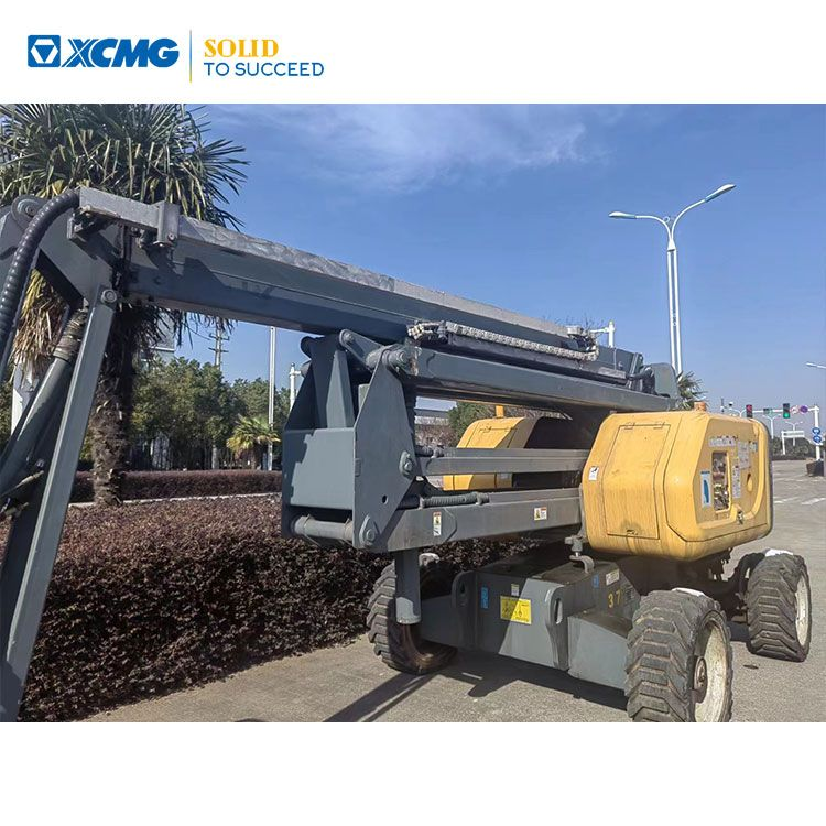 Used Aerial Work Platform GTBZ18 XCMG articulated boom lift with CE