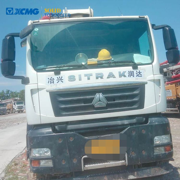 XCMG Official Used Truck Mounted Concrete Pump Truck HB67V Used Concrete Equipment For Sale