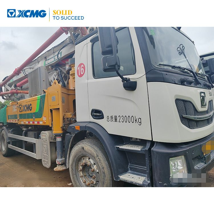 XCMG Official 2022 used condition cement pump truck concrete boom pump truck HB37V Price