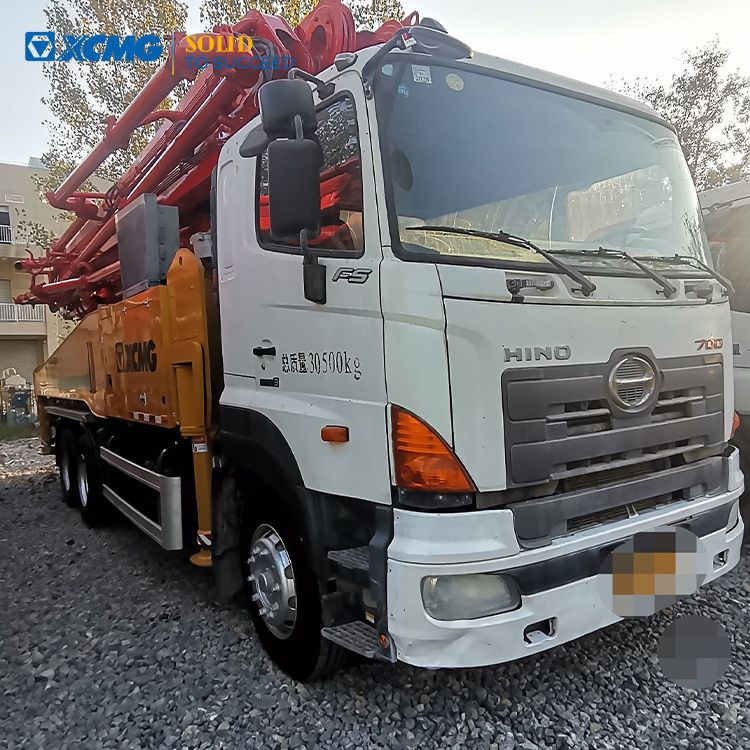 XCMG Second Hand Concrete Machinery HB48K Truck-Mounted Concrete Boom Pump Factory Price