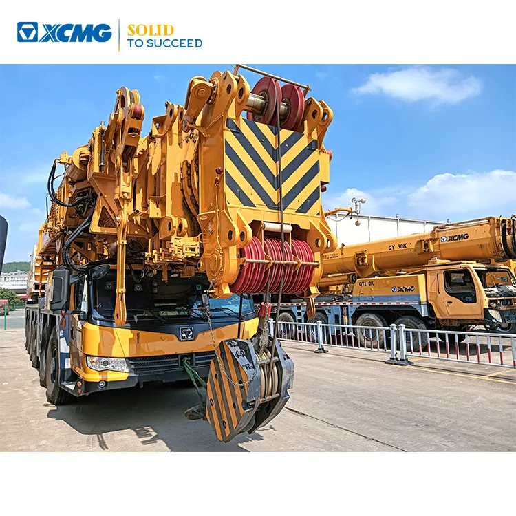 XCMG Manufacturer 2023 Year Used All Terrain Crane 600 ton Lifting Crane XCA600