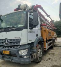 XCMG Official Hot Sale Second Hand HB52V Truck Mounted Concrete Pump with Good Condition