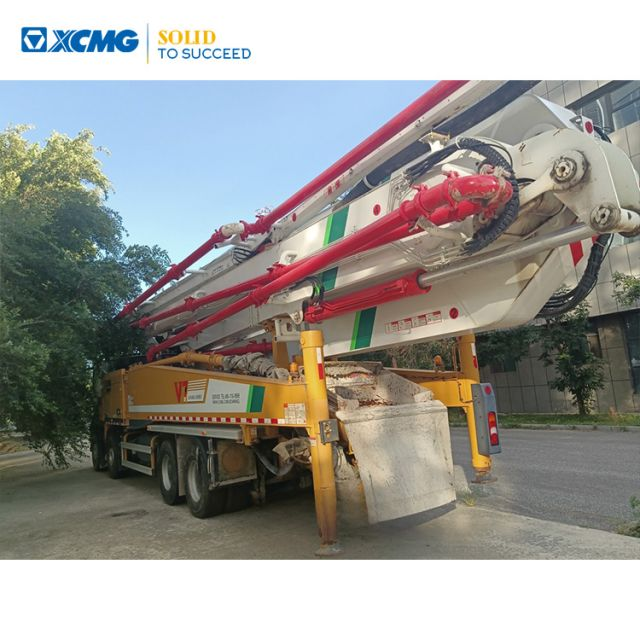 XCMG Official Second Hand HB62V Construction Concrete Pump for sale