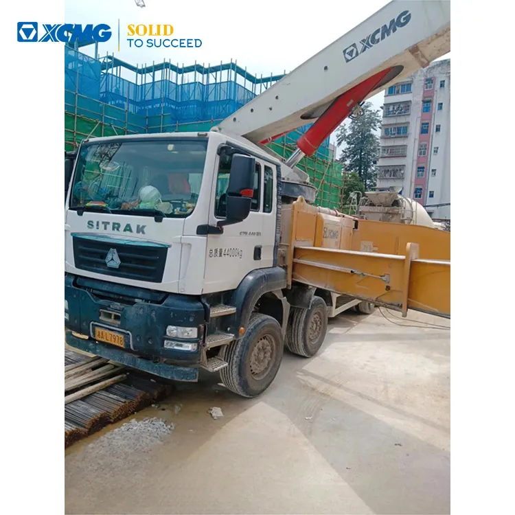 XCMG Second Hand Concrete Pumps HB62V 2021 Year Used Concrete Machines For Sale