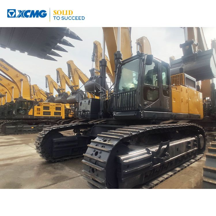 XCMG Used 70 ton Hydraulic Large Excavator XE700D Price