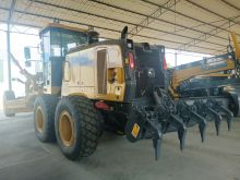 XCMG Second Hand GR2605 Hydraulic Road compact motor graders Grader Factory Price