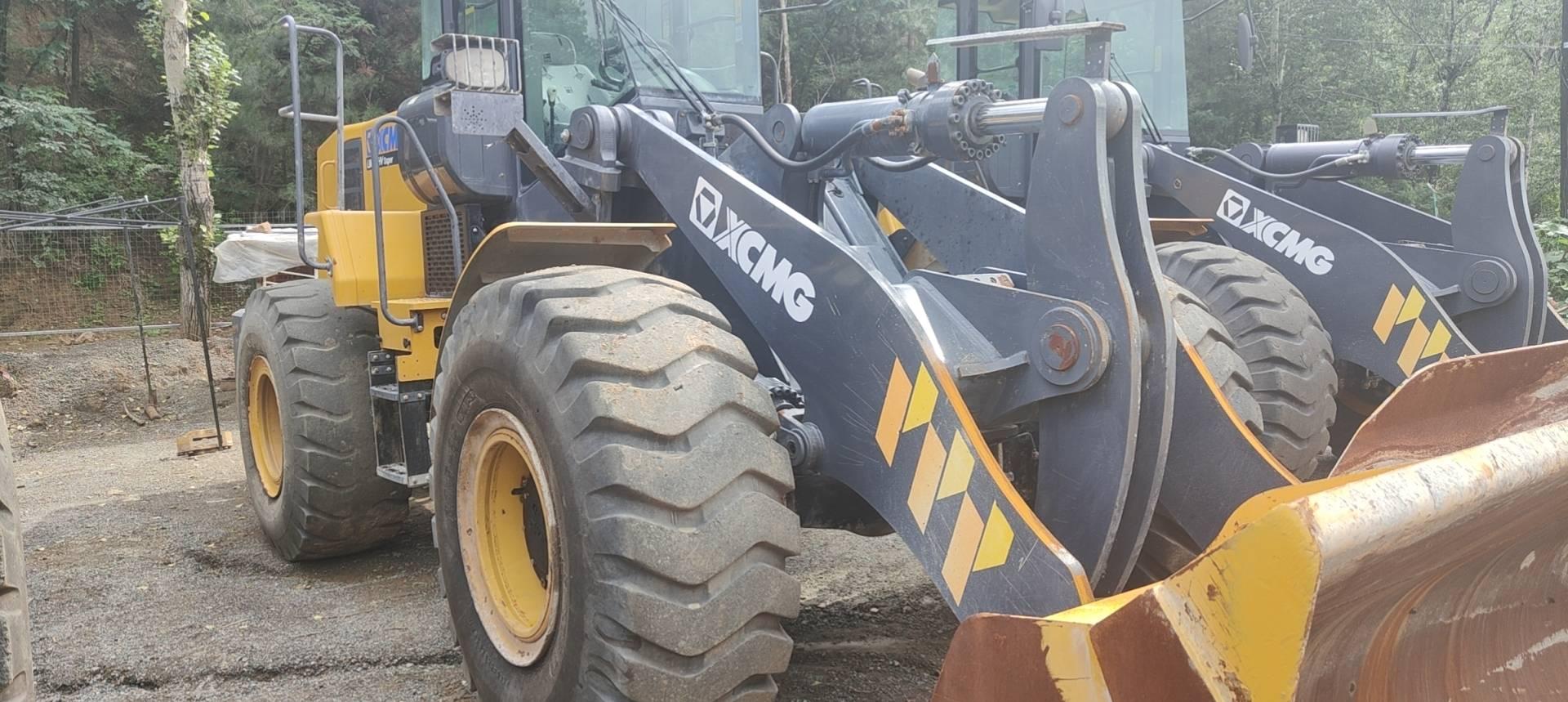 XCMG used front end loaders LW500HV for sale